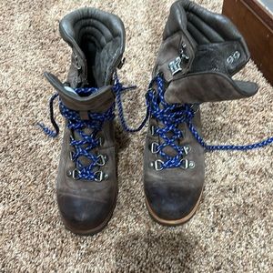 Sorel womens boots size 7.5